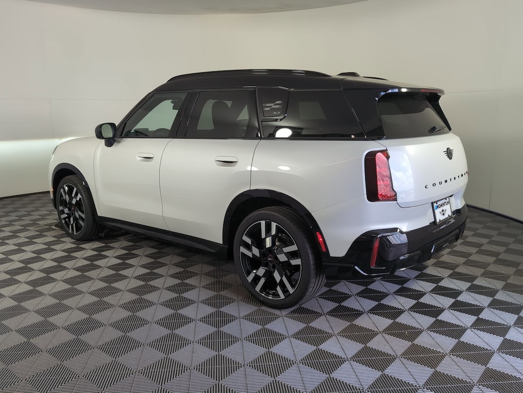 New 2026 MINI Countryman Iconic SUV