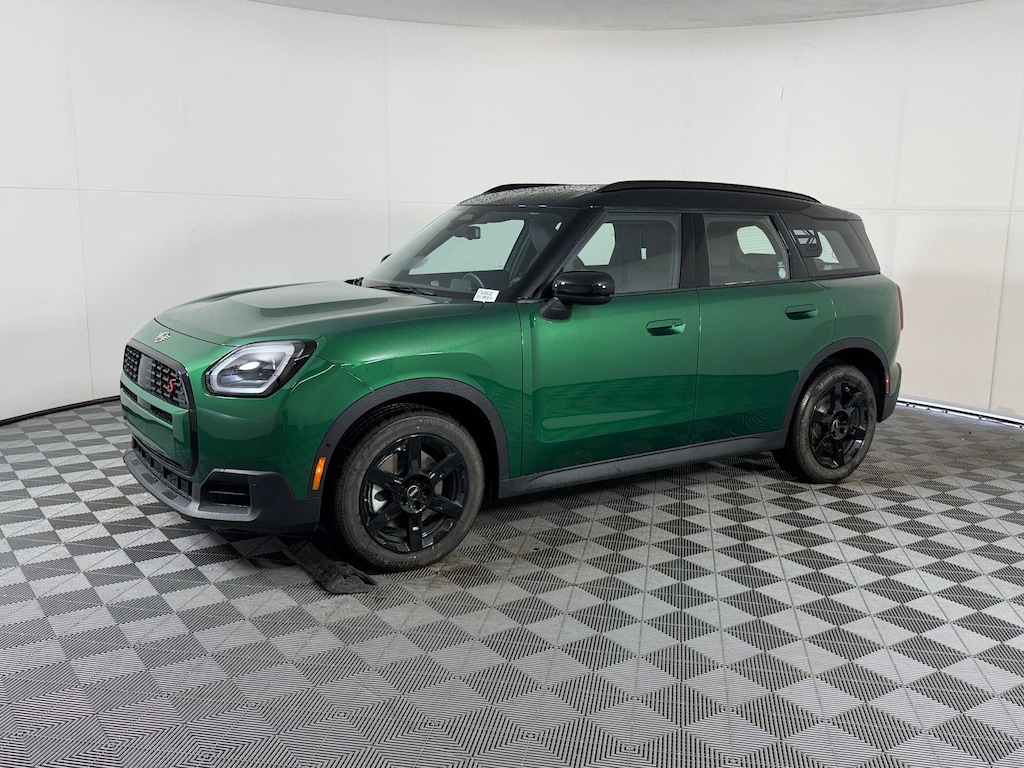 New 2027 MINI Countryman Signature Plus SUV