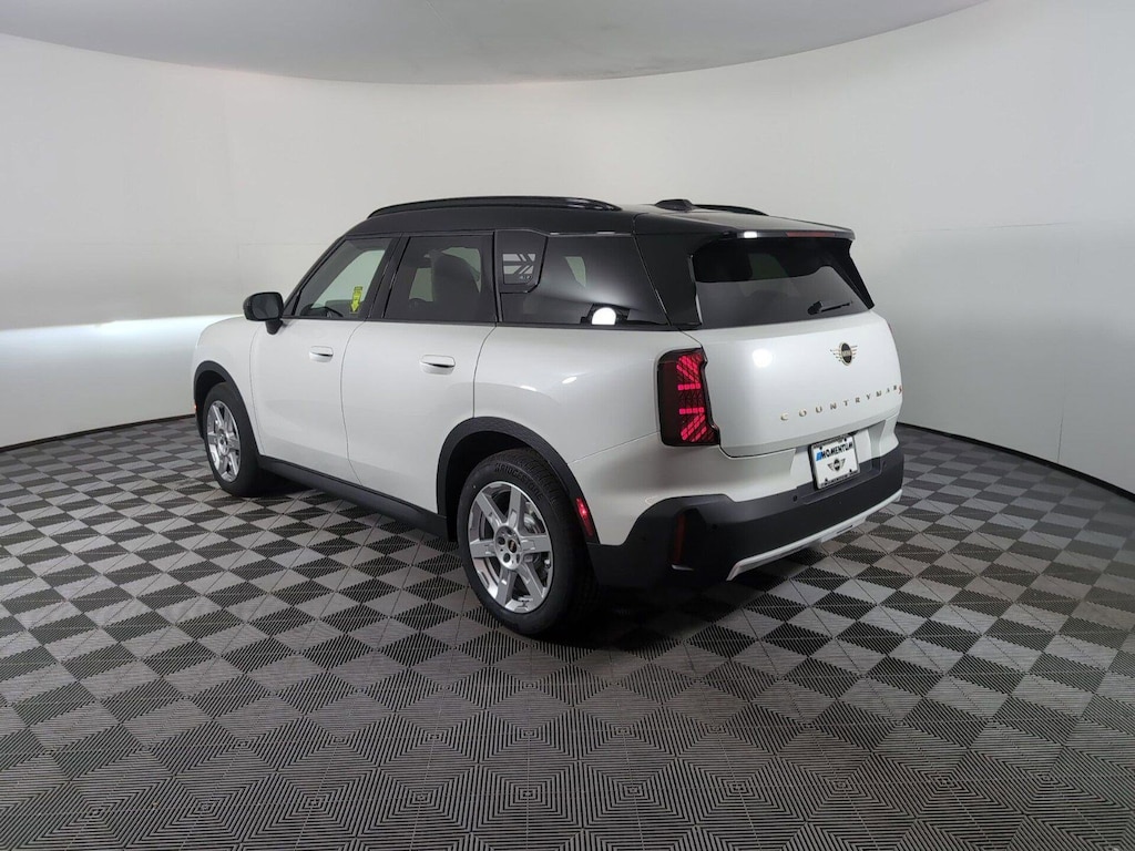 New 2025 MINI Countryman Iconic SUV