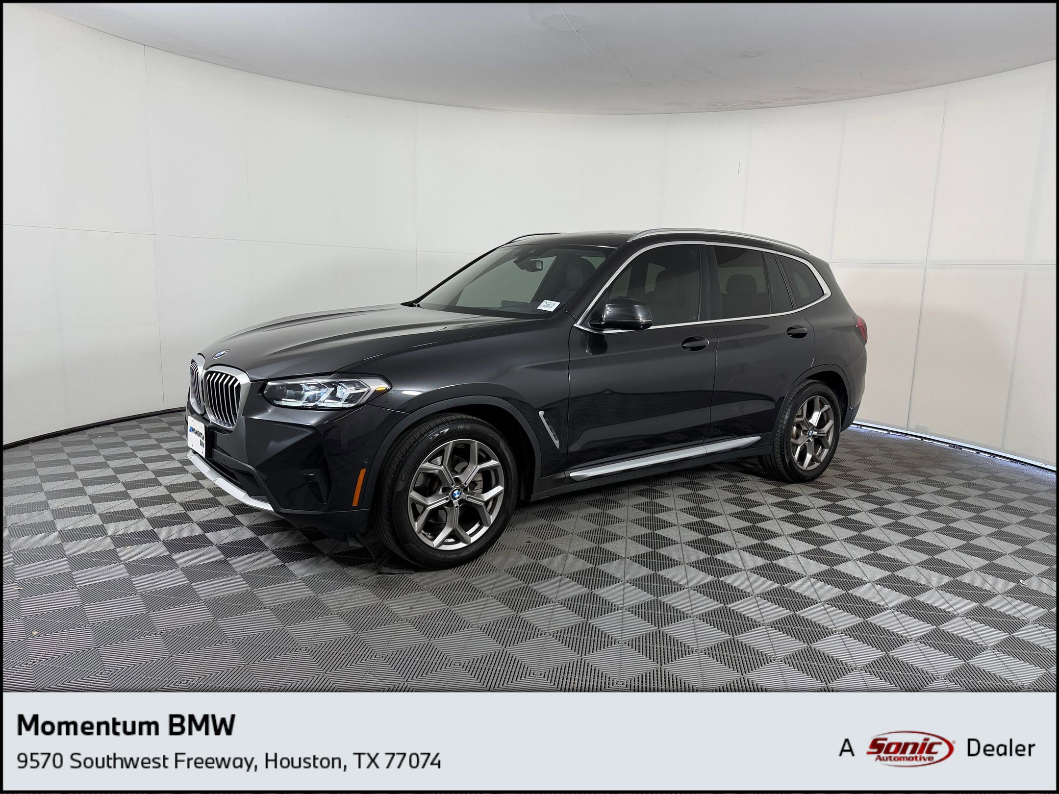 2023 BMW X3 sDrive30i's photo