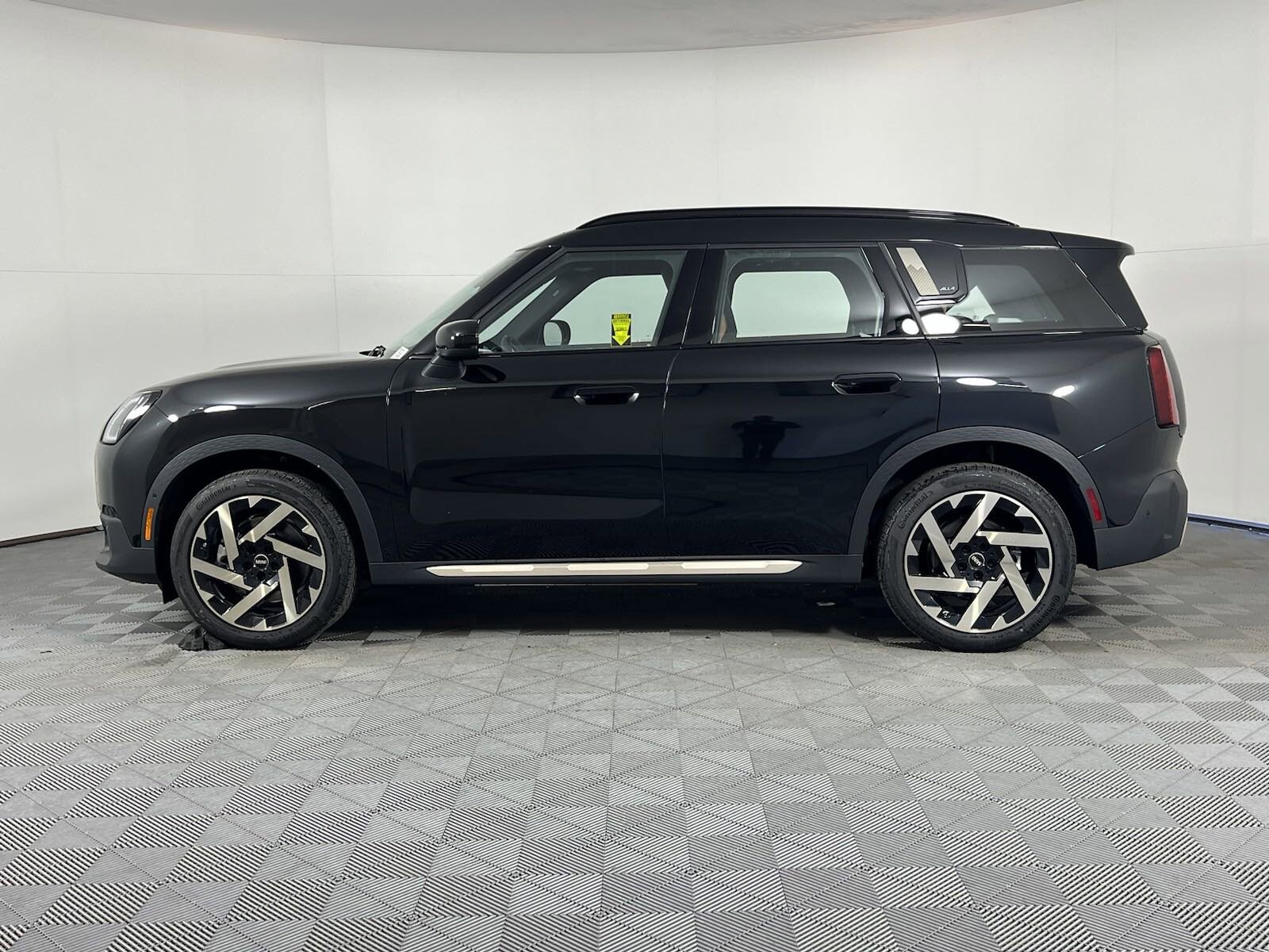 2025 Mini Countryman SE ALL4 Signature photo 4