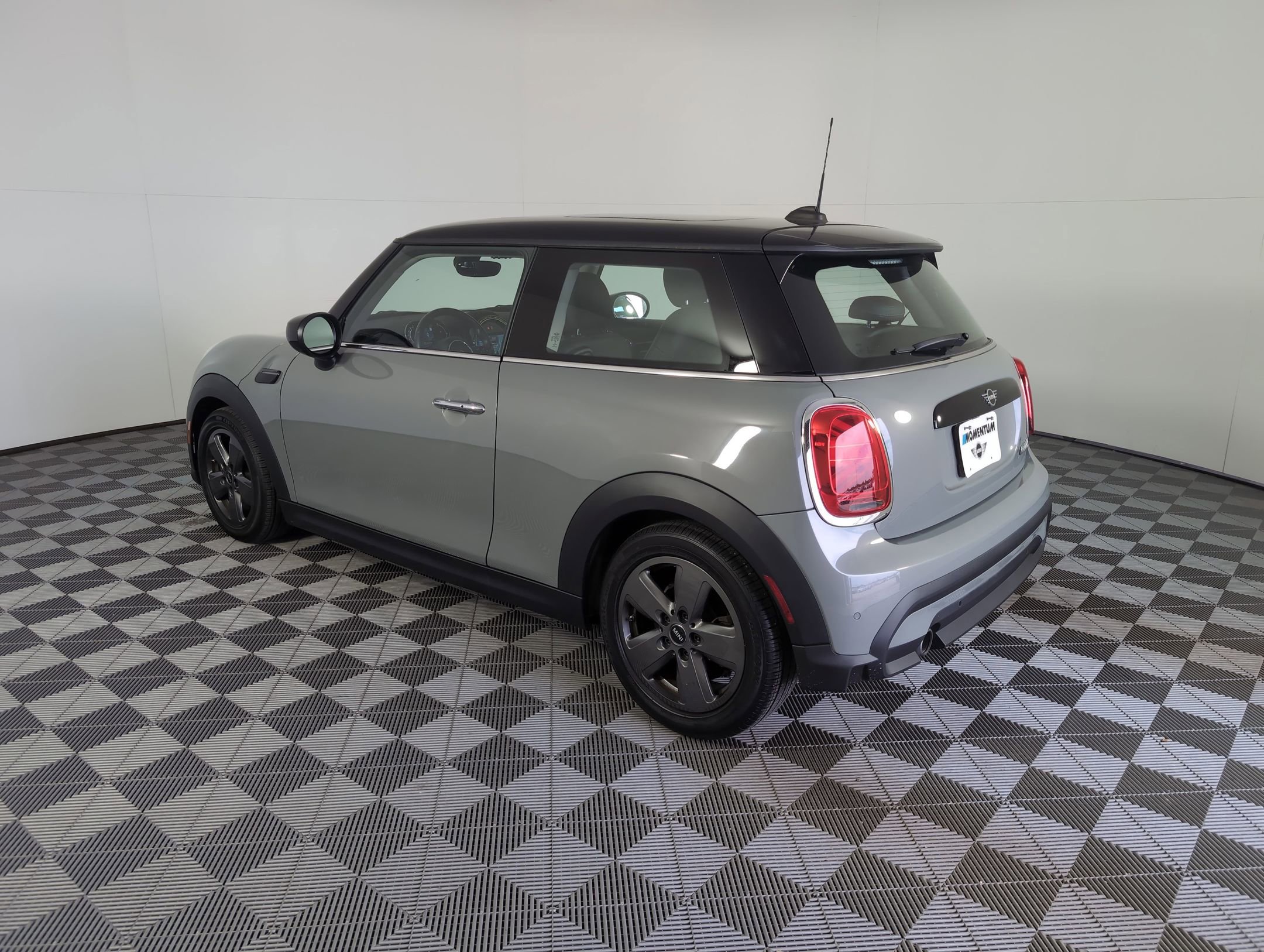 2023 Mini Cooper 2 Door Hardtop photo 3