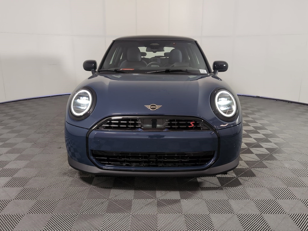 New 2026 MINI 2 Door Signature Plus Hatchback