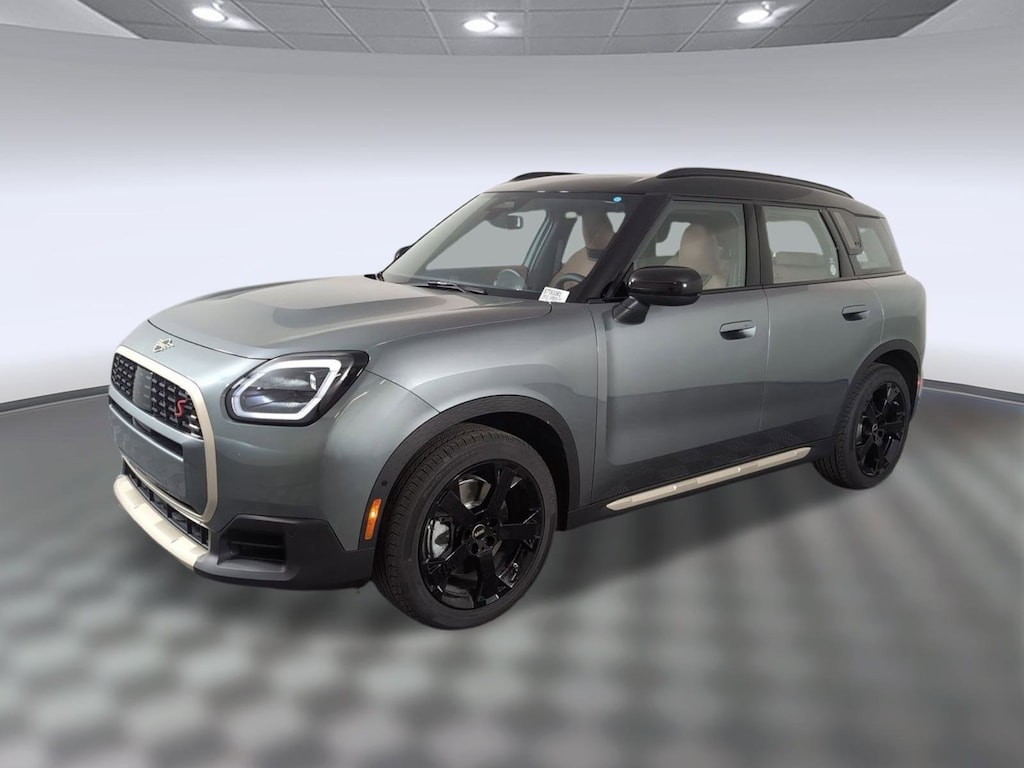 New 2025 MINI Countryman Signature Plus SUV
