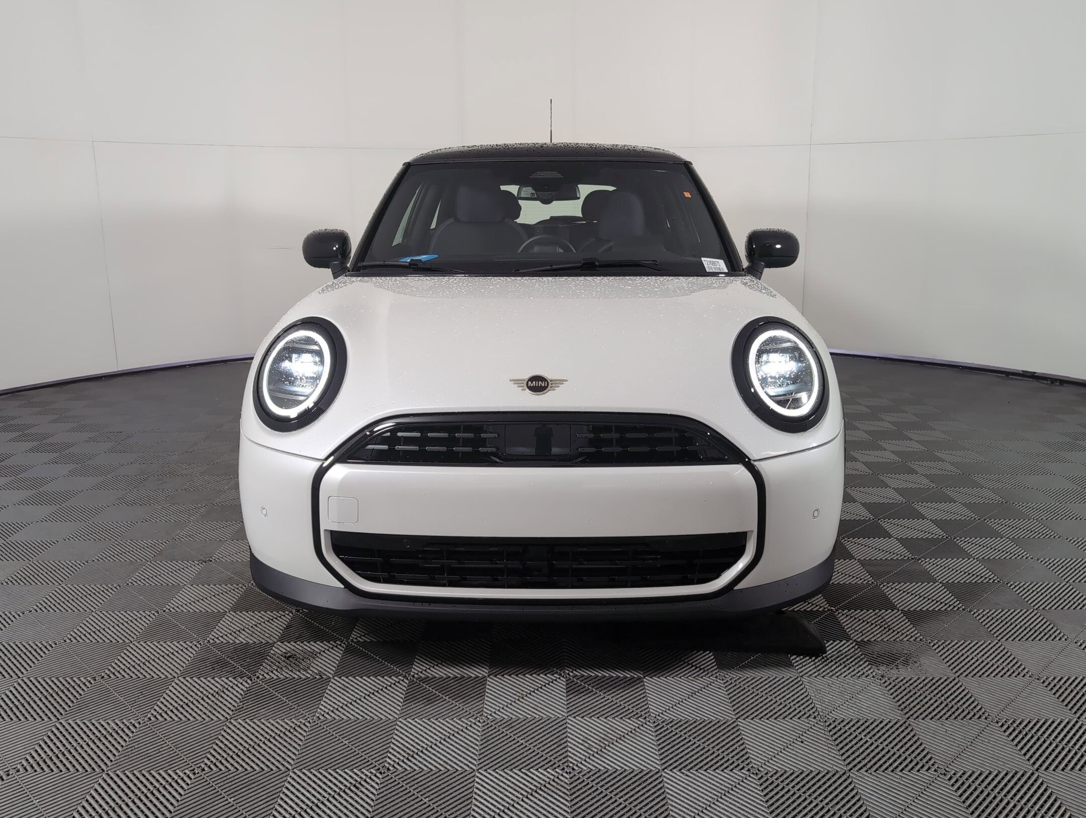 2026 Mini Cooper Signature photo 3