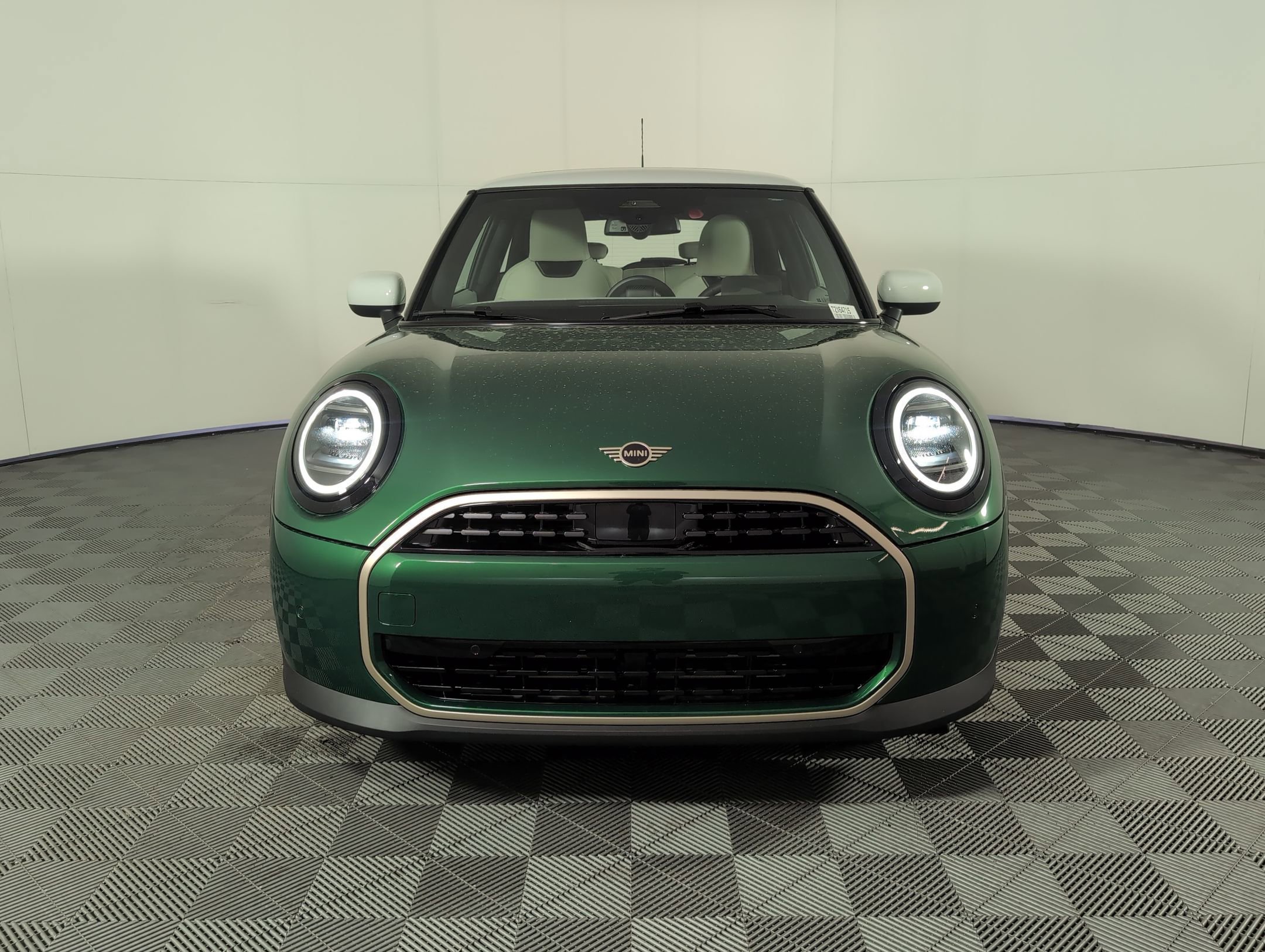 2026 Mini Cooper Signature photo 4