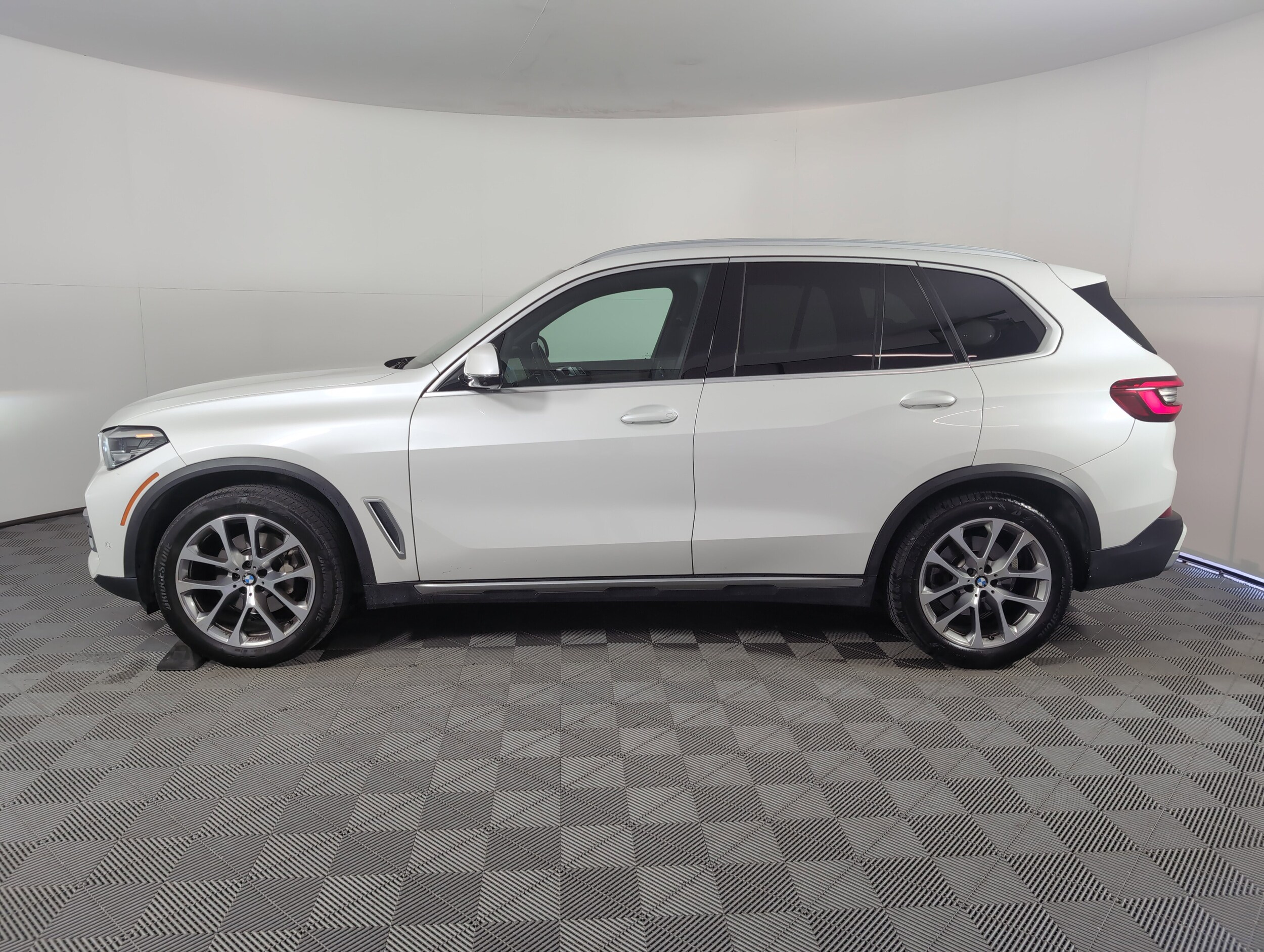 2023 Bmw X5 xDrive40i photo 4