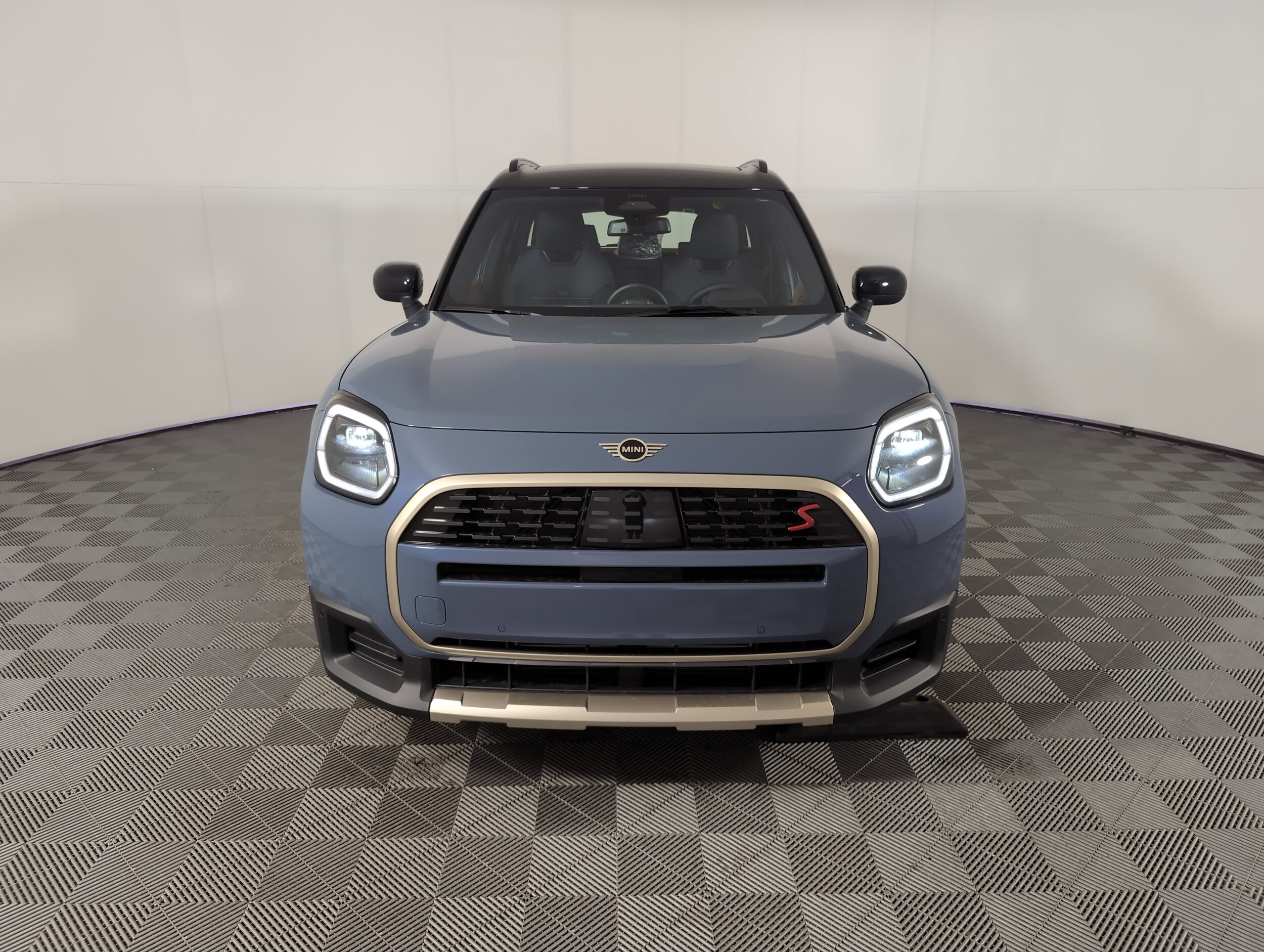 2025 Mini Countryman S ALL4 photo 2