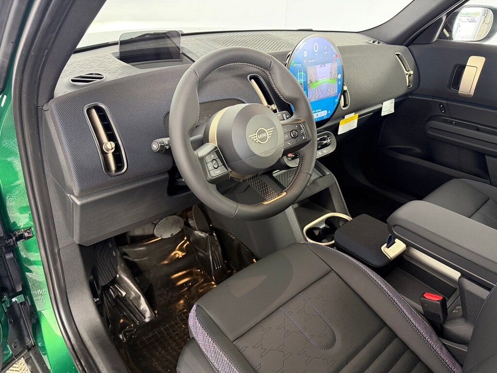 New 2027 MINI Countryman Signature Plus Sports Activity Vehicle