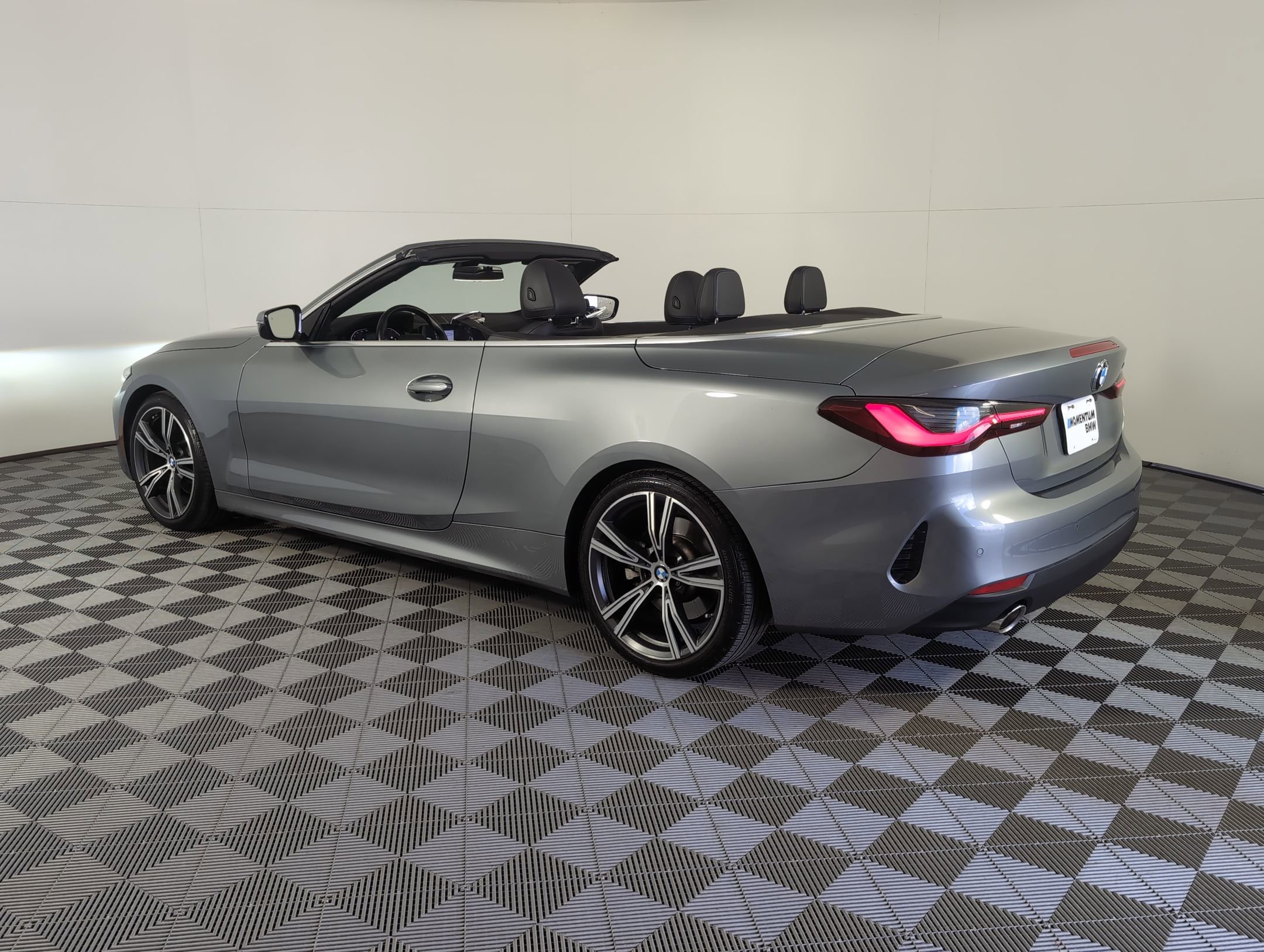 2023 Bmw 430i Convertible photo 3