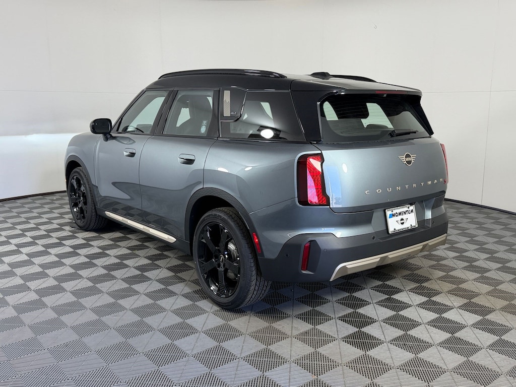 New 2027 MINI Countryman Signature Plus SUV
