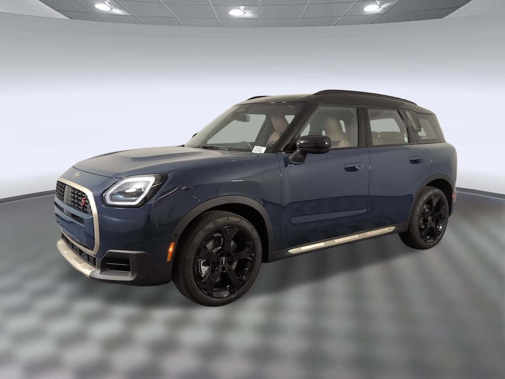 New 2026 MINI Countryman Signature Plus SUV