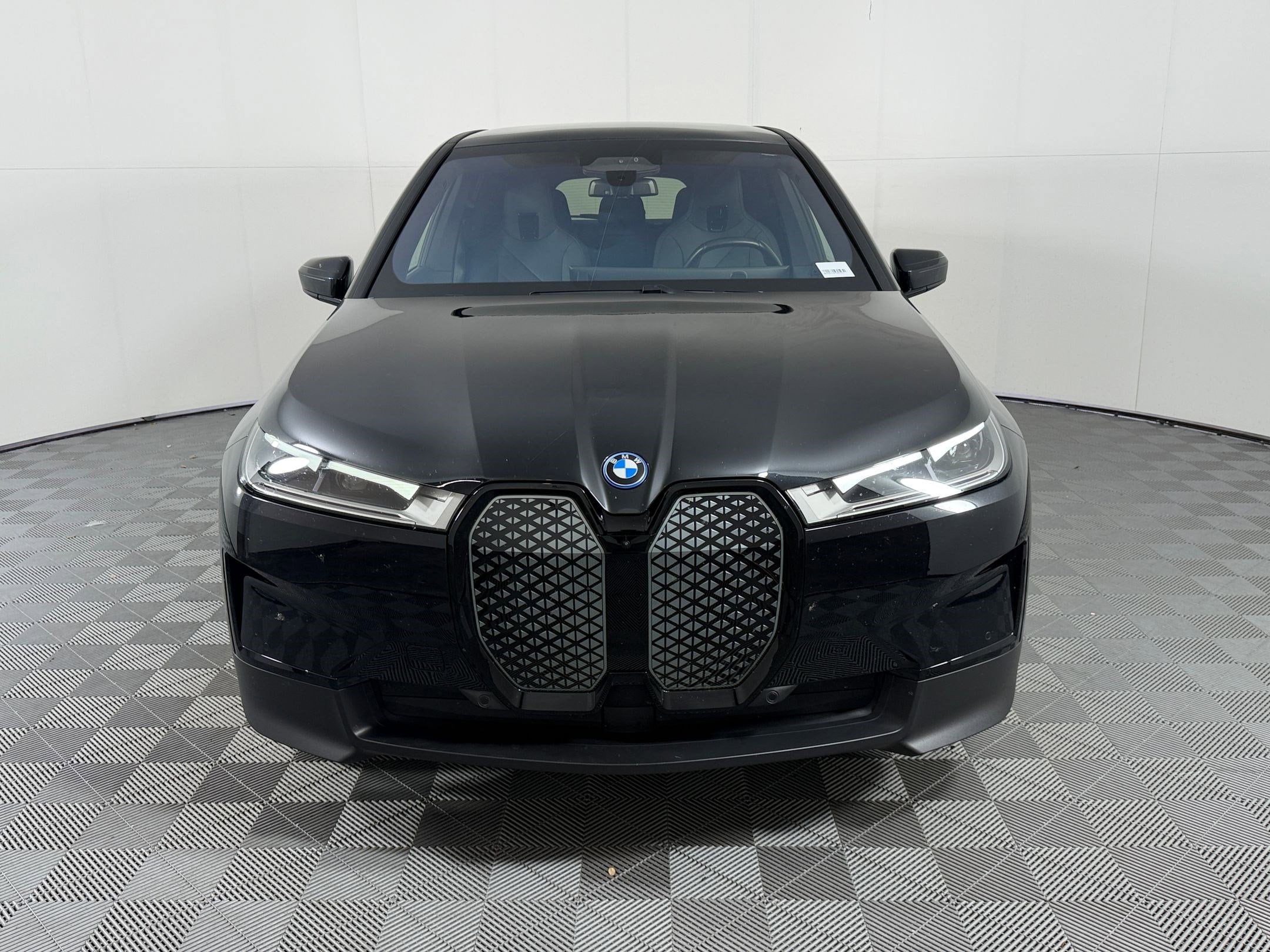 IX XDrive50 SUV