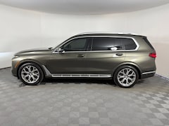 Used 2023 BMW X7 xDrive40i SUV for sale in Houston