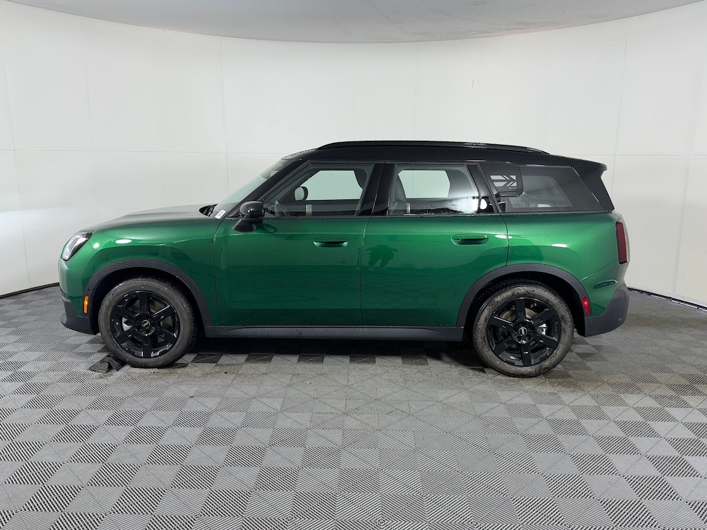 New 2027 MINI Countryman Signature Plus SUV
