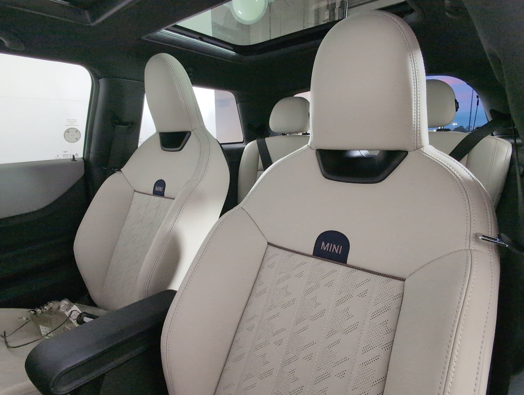 2026 MINI Hardtop 2 Door S - Photo 19