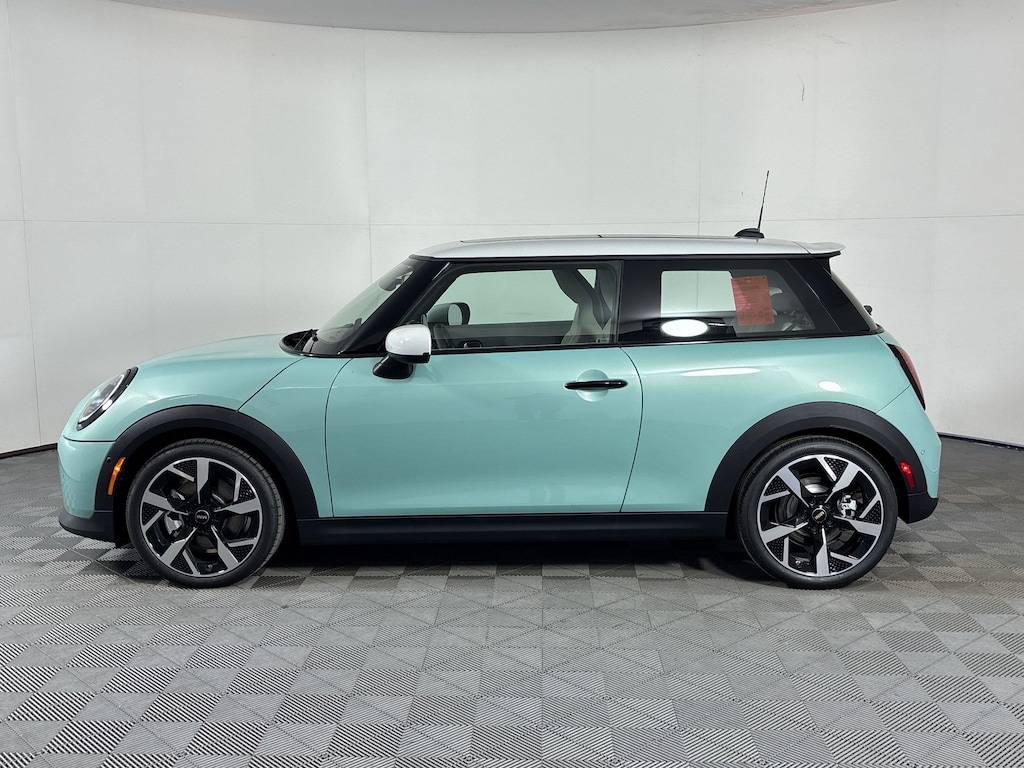 New 2026 MINI 2 Door Signature Plus Hatchback