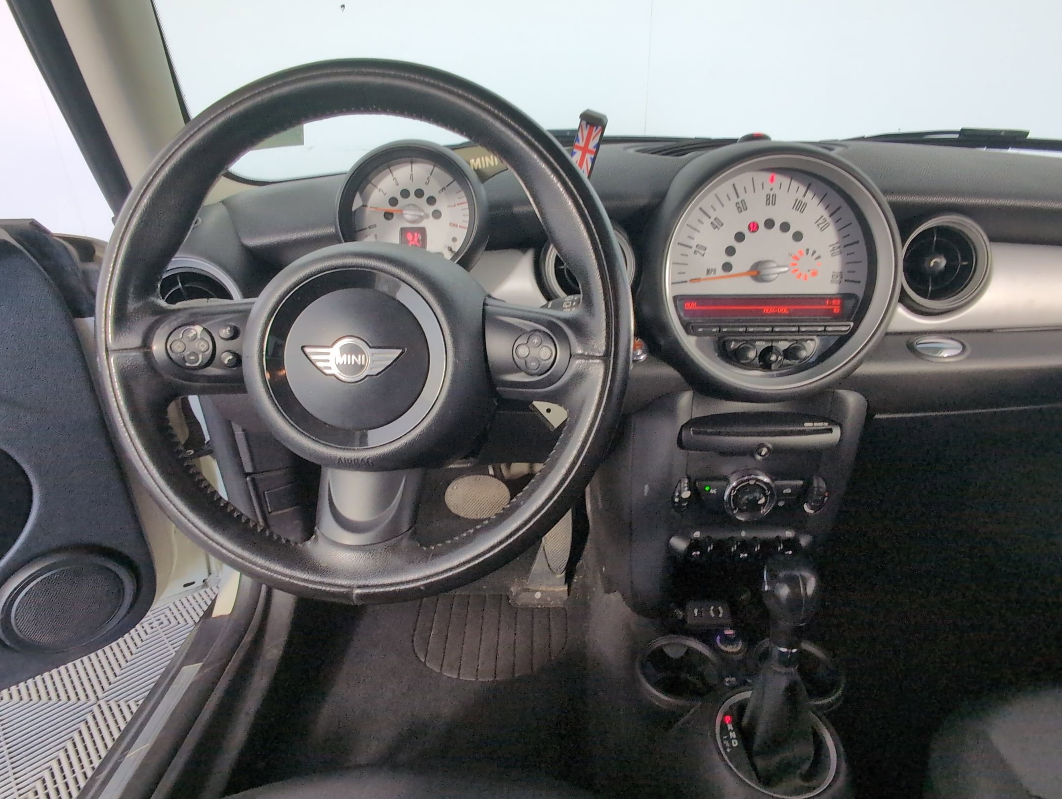 2013 Mini Cooper Hardtop photo 3