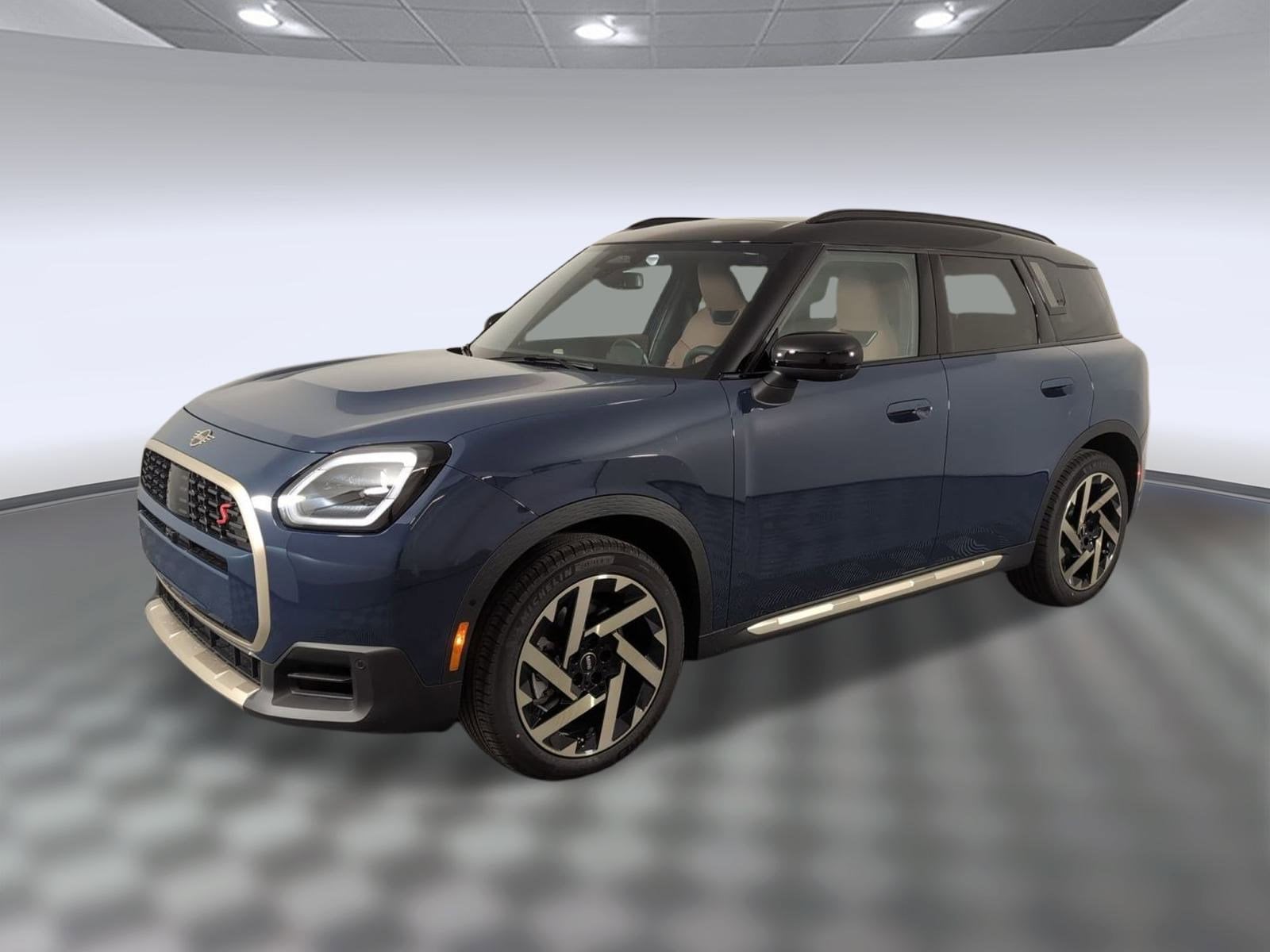 2025 MINI Countryman S's photo