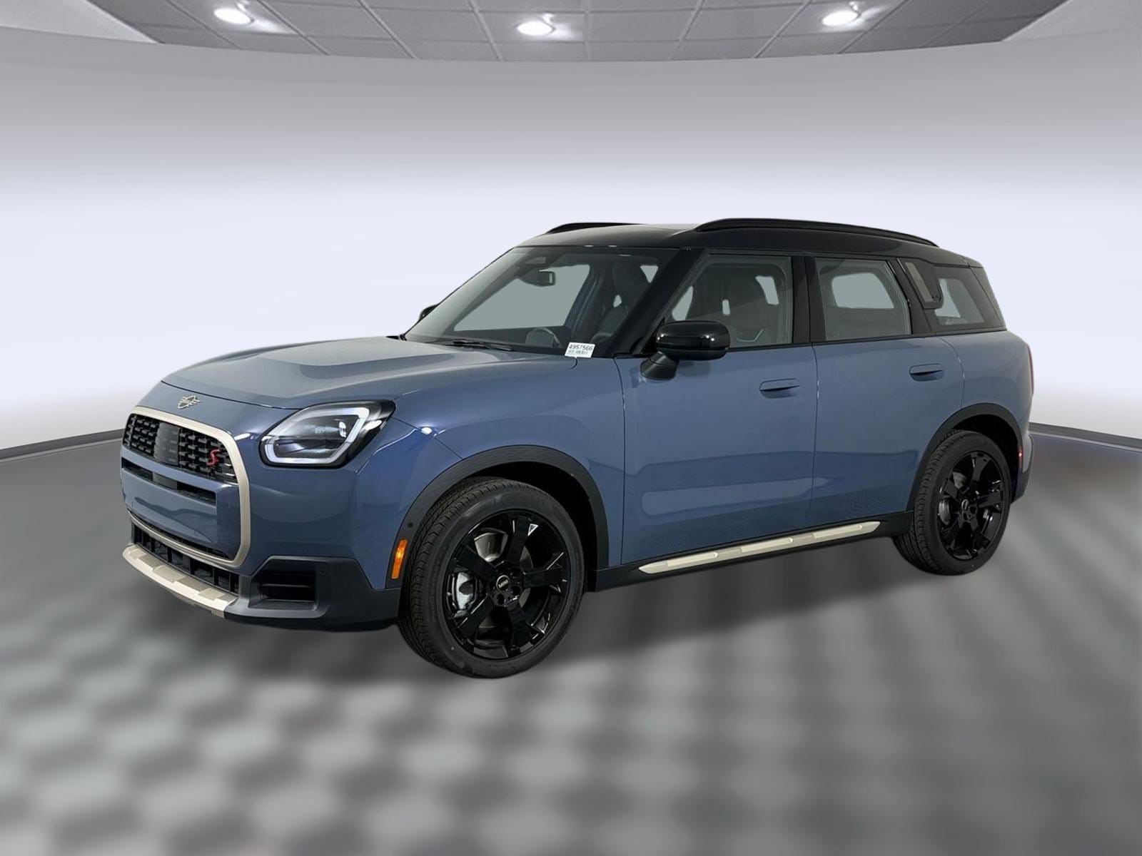 New 2027 MINI Countryman Signature Plus
