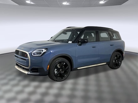 2027 MINI Countryman Signature Plus SUV