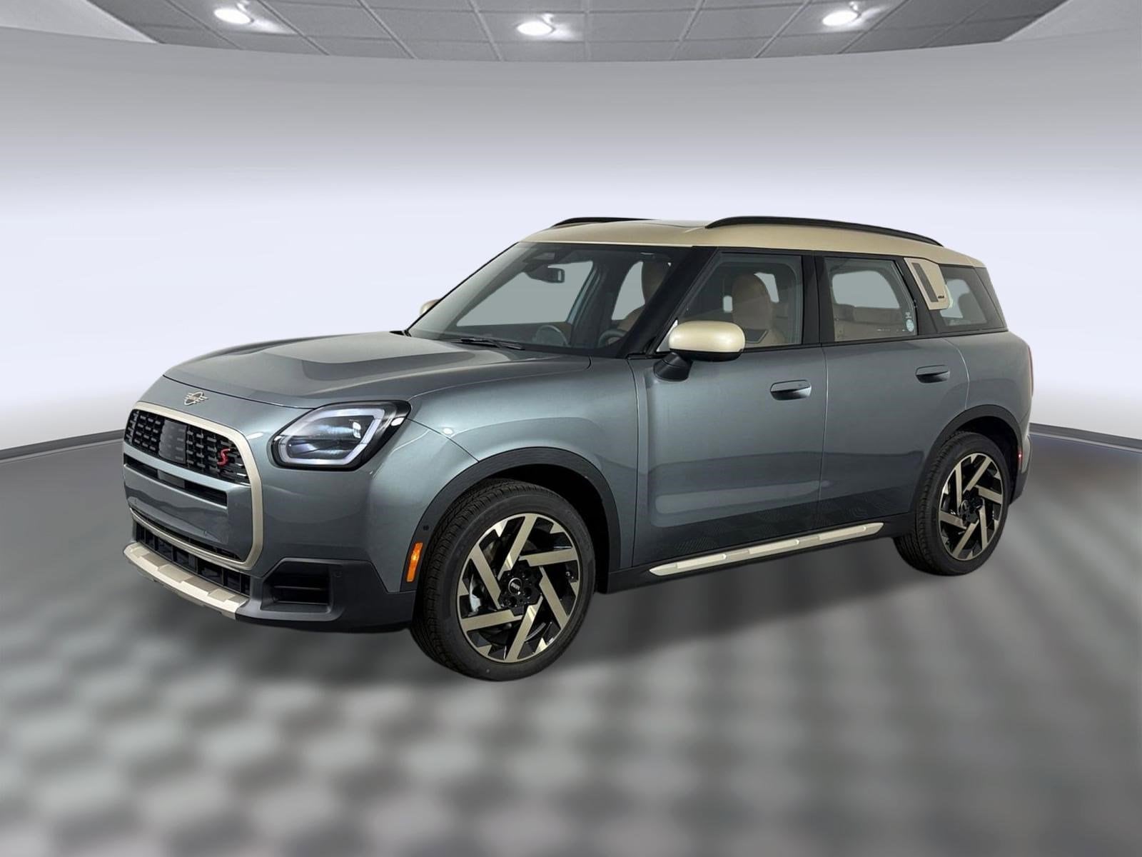 2027 MINI Countryman's photo