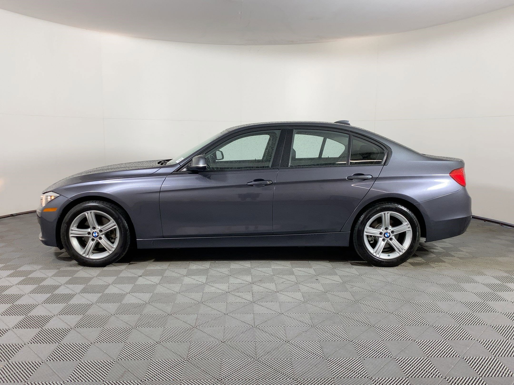 2015 Bmw 320i xDrive photo 2