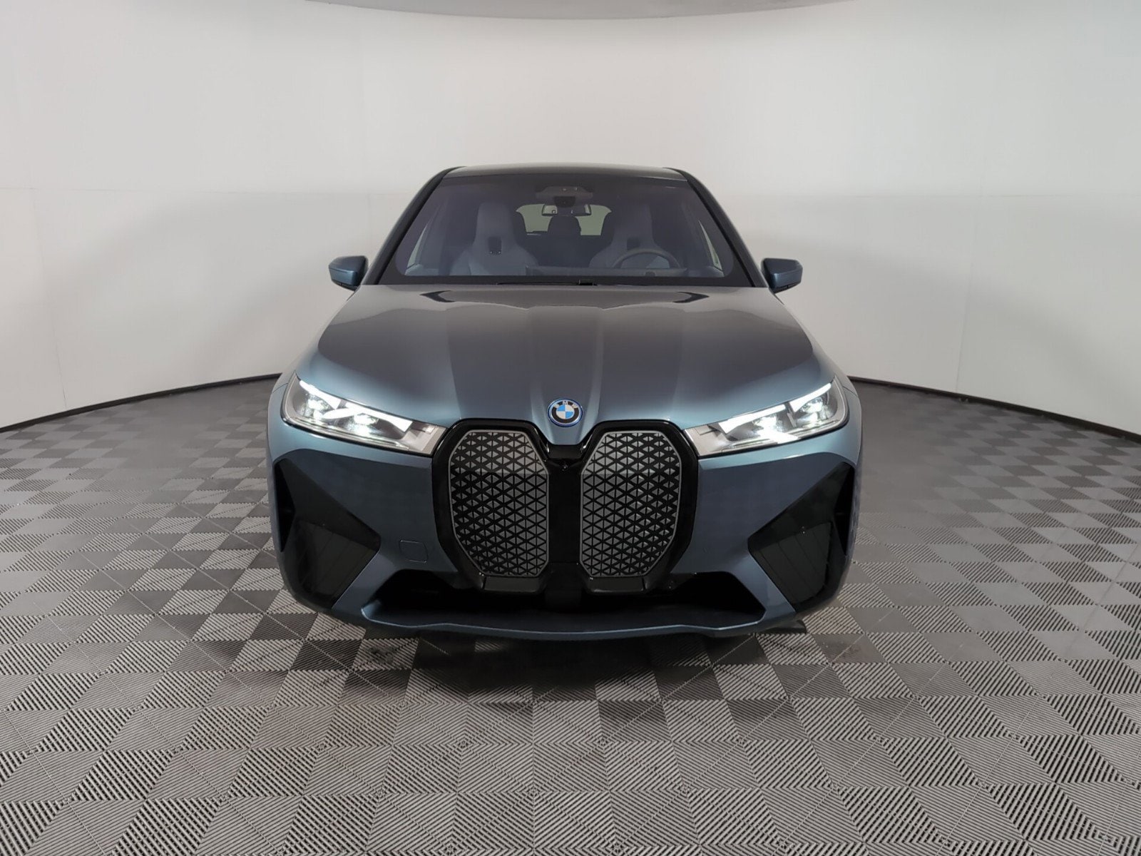 Used 2025 BMW iX Base with VIN WB523CF02SCU42493 for sale in Houston, TX