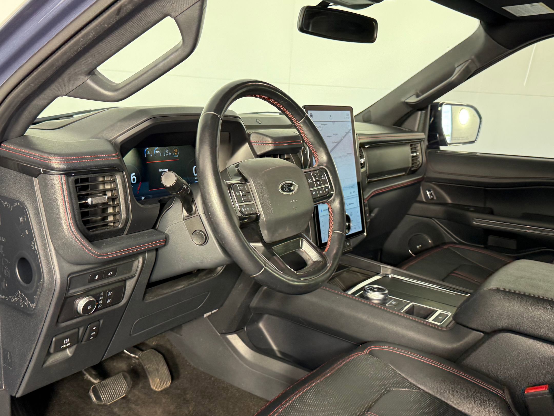 2022 Ford Expedition Limited photo 3