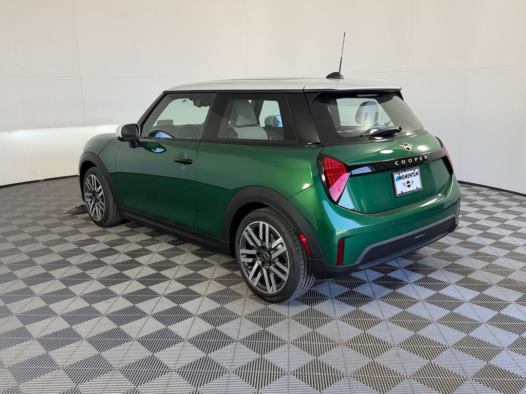 New 2026 MINI 2 Door Signature Plus Hatchback