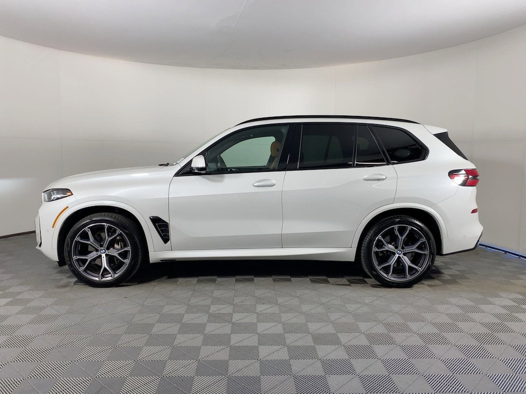 Used 2024 BMW X5 sDrive40i SUV