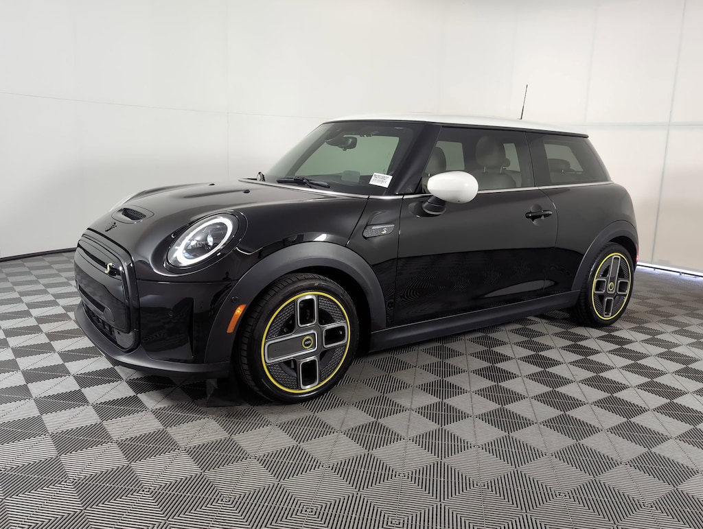 Used 2022 MINI Electric Hardtop 2 Door Cooper SE Hardtop 2 Door Hatchback