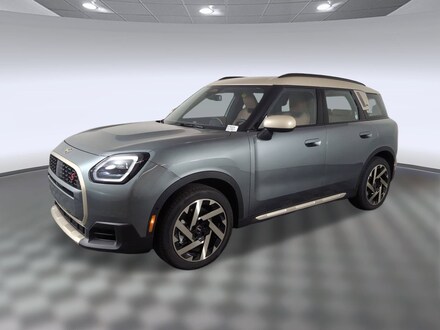 2025 MINI Countryman Signature Plus SUV