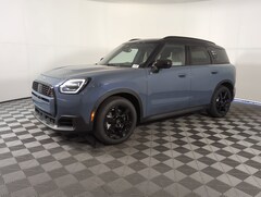 2026 MINI Countryman Iconic SUV