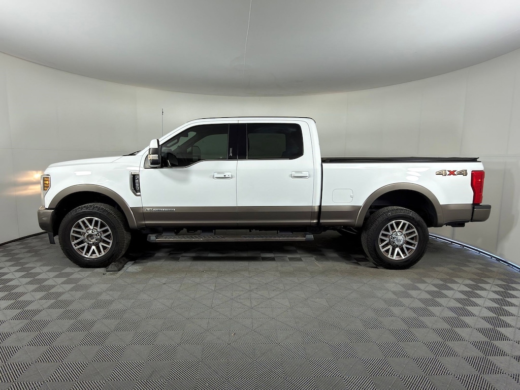 Used 2018 Ford F-250 Truck Crew Cab
