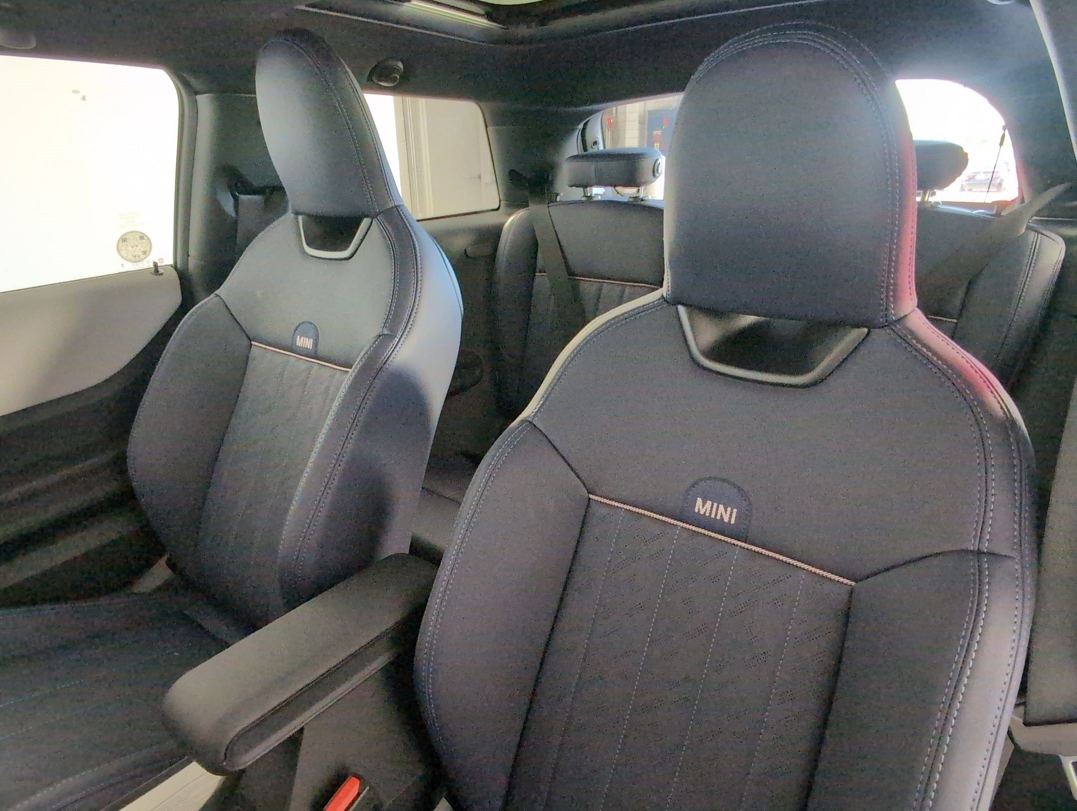 2026 MINI Hardtop 2 Door S - Photo 23