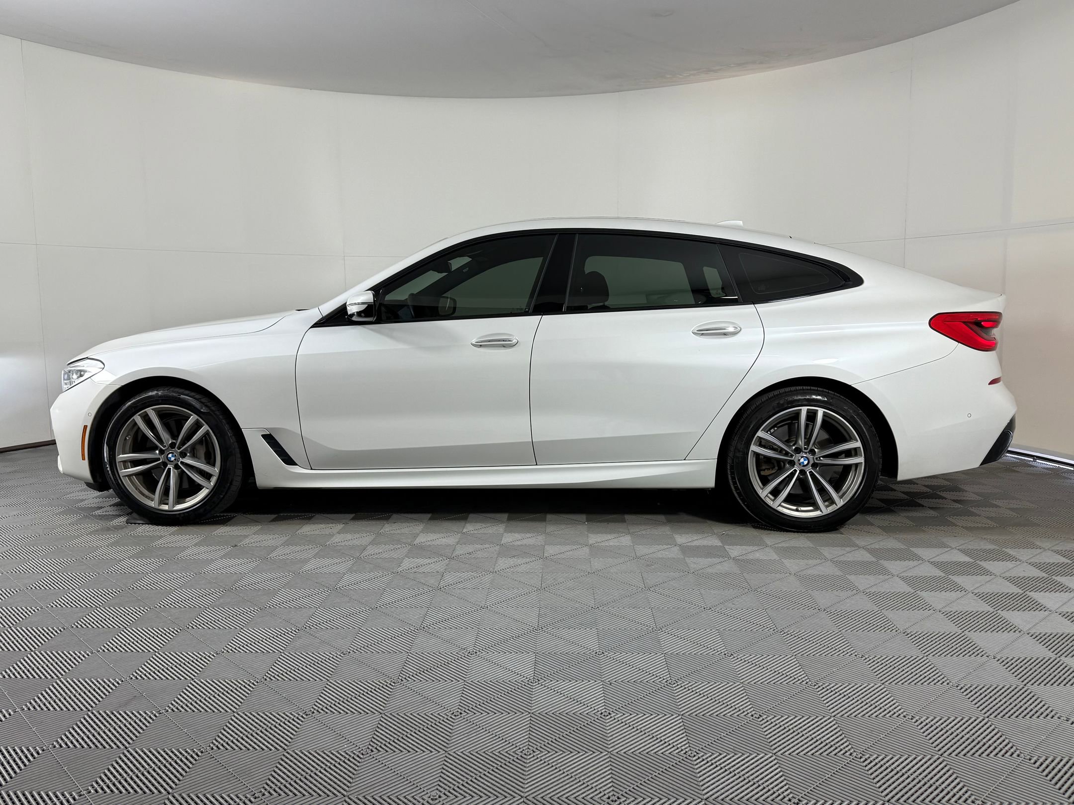 2018 Bmw 640i xDrive photo 2