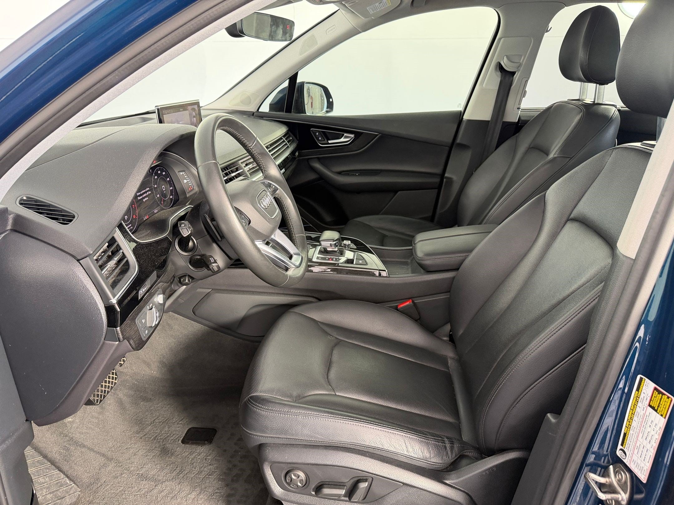 Q7 3.0T Premium SUV