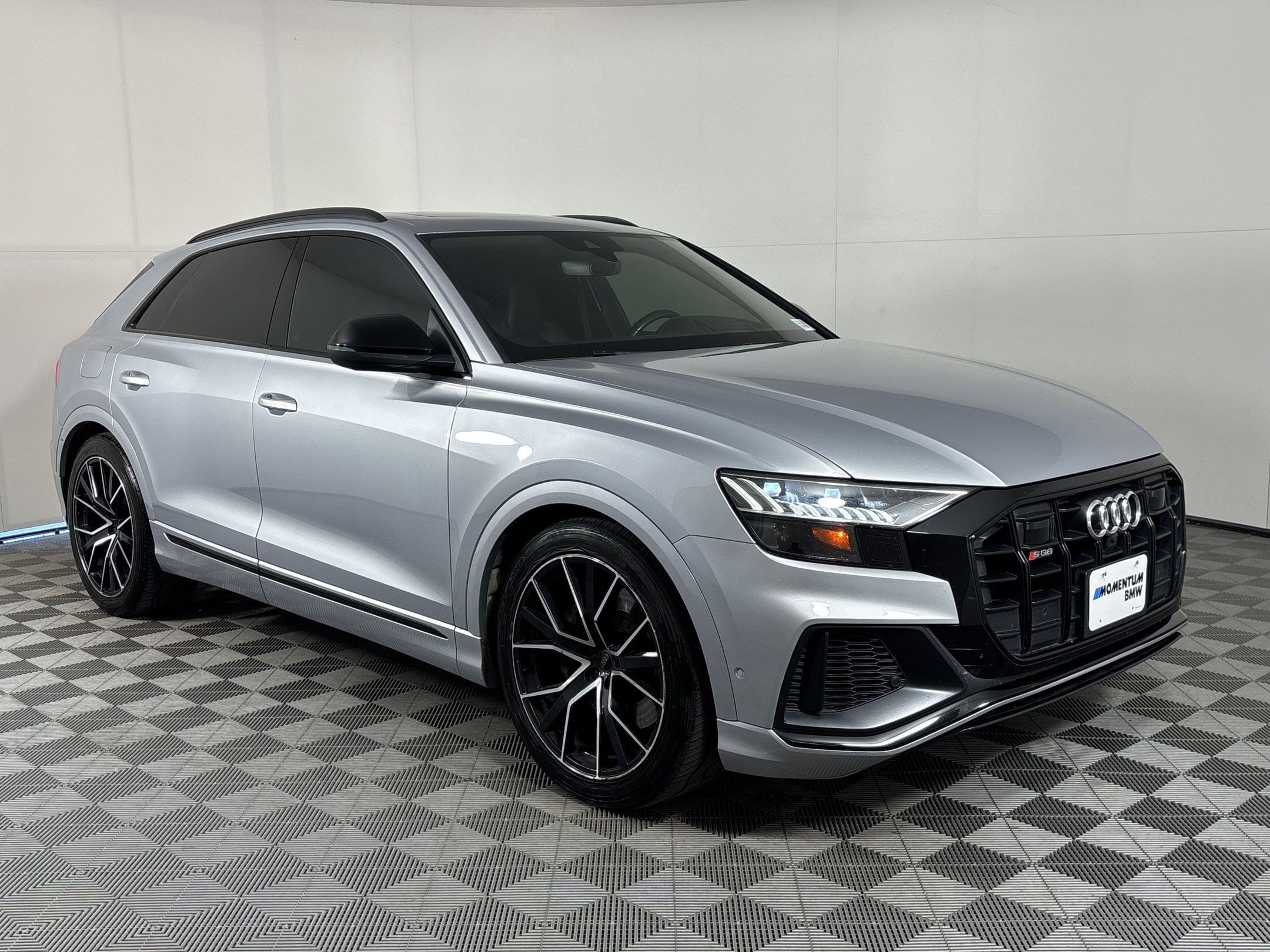 SQ8 4.0T Premium Plus SUV