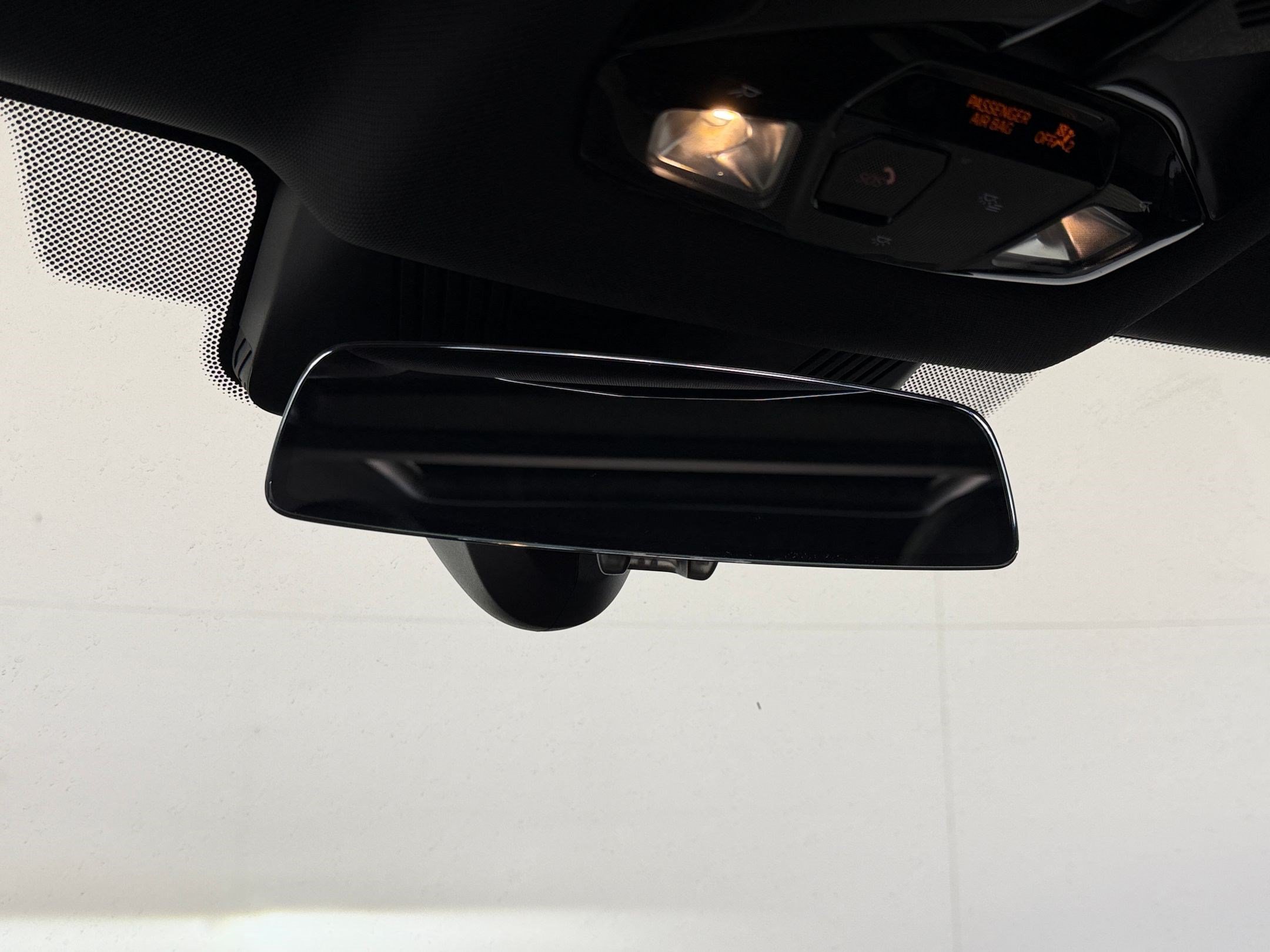 2026 MINI Hardtop 2 Door S - Photo 17
