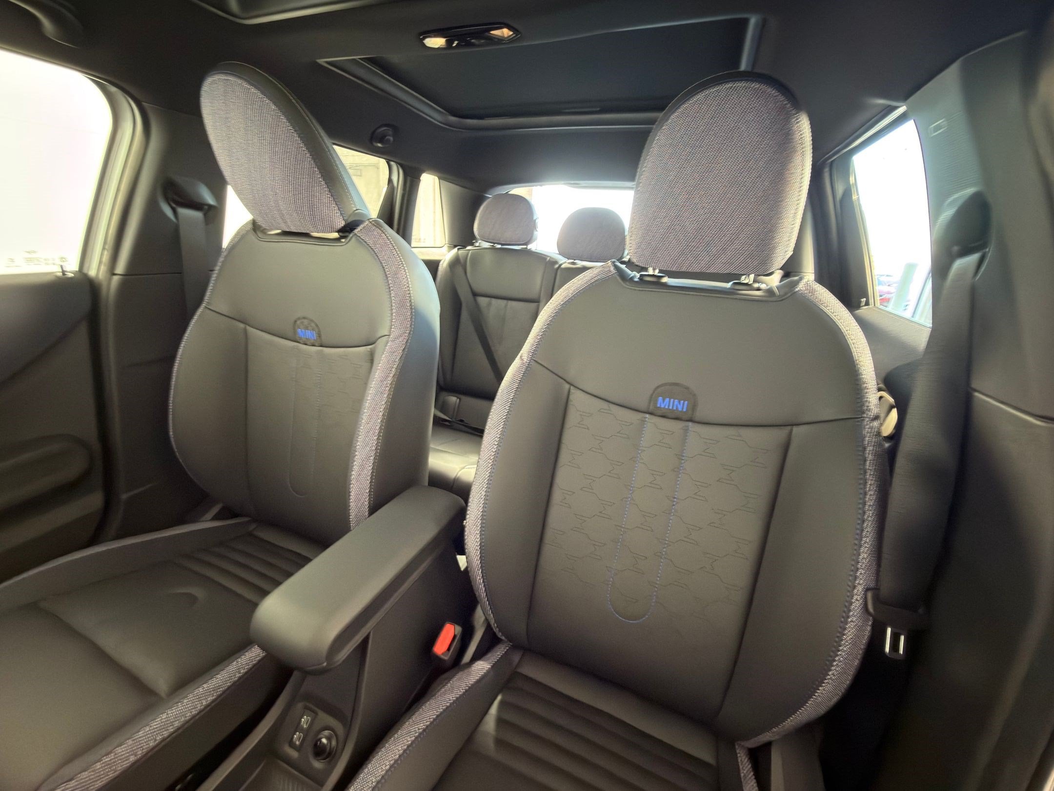 2026 MINI Hardtop 4 Door S - Photo 27