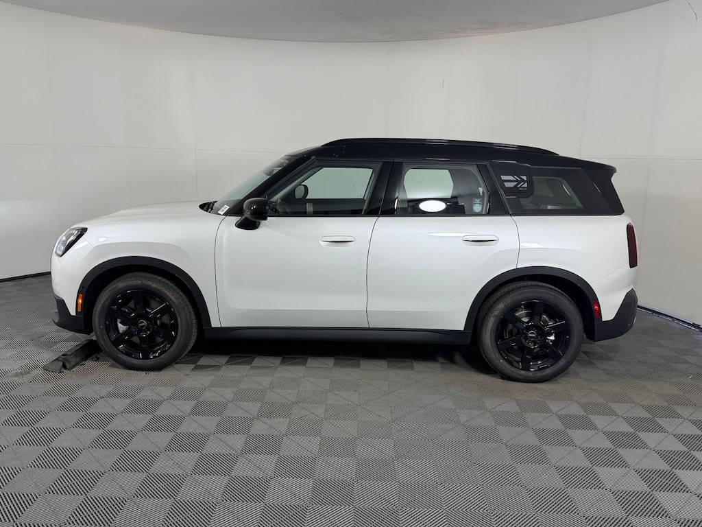 New 2027 MINI Countryman Signature Plus SUV