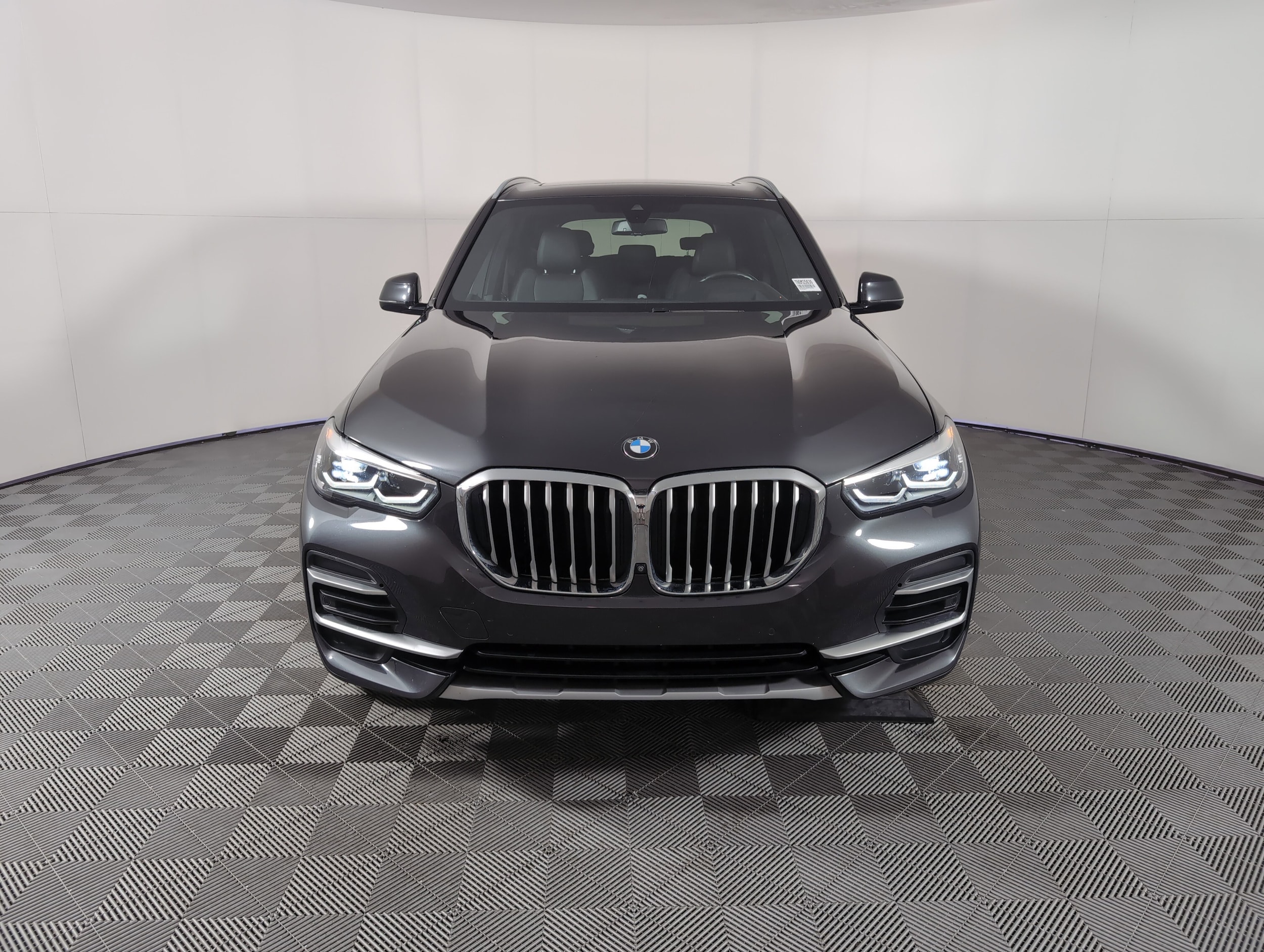 Used 2022 BMW X5 40i with VIN 5UXCR4C0XN9M25636 for sale in Houston, TX