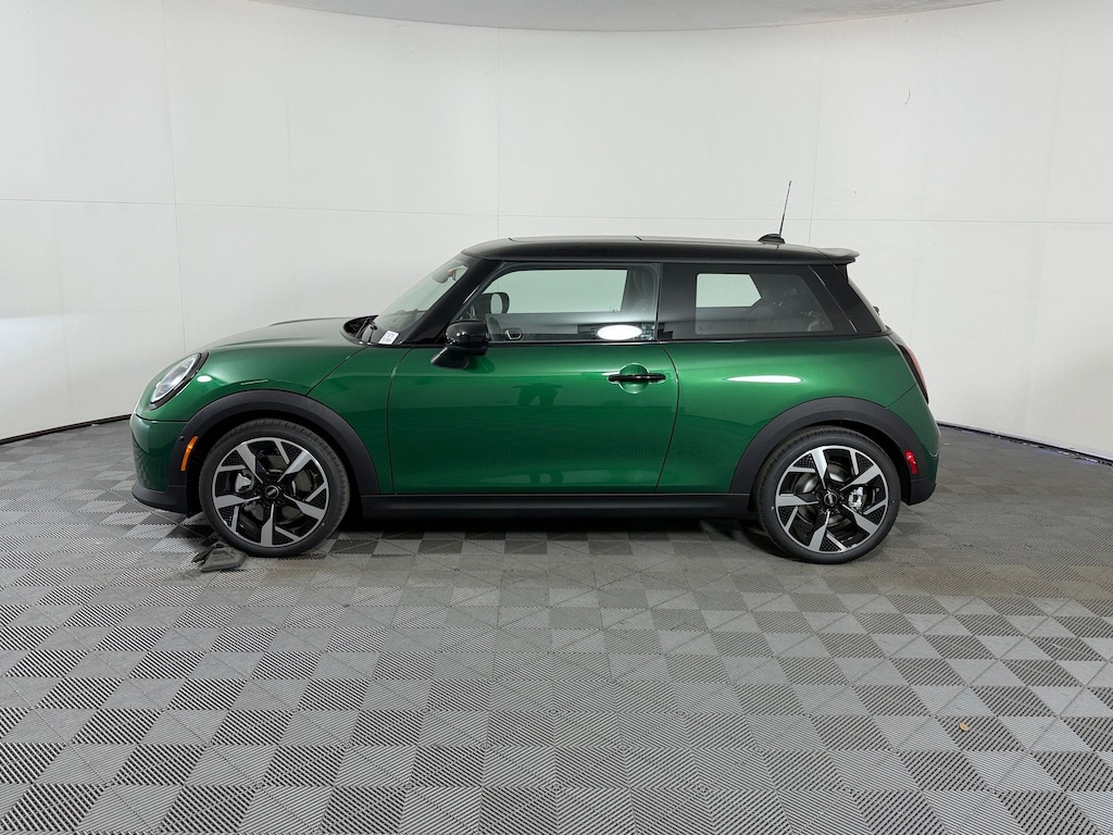New 2026 MINI 2 Door Signature Plus Hatchback