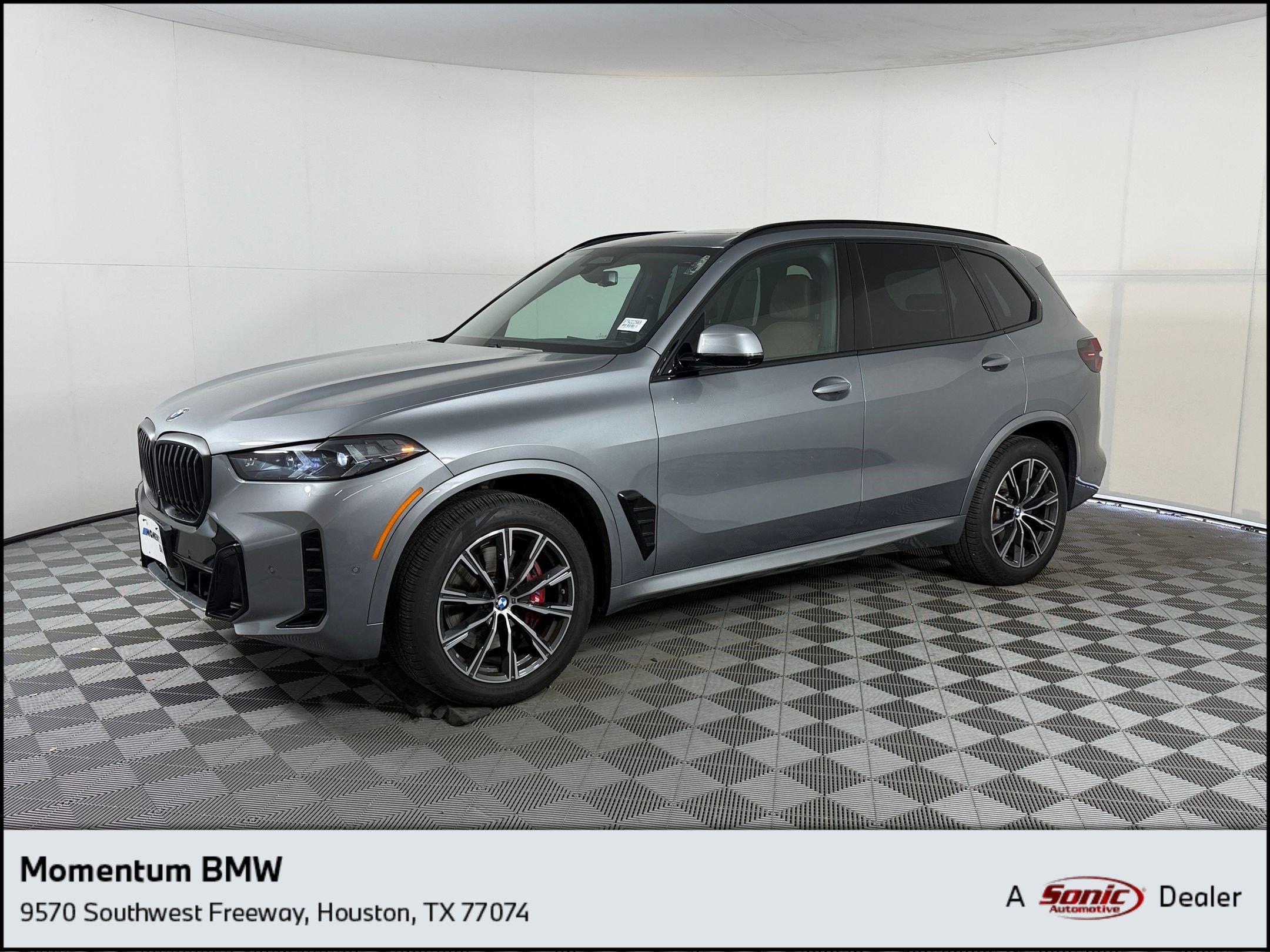 2026 BMW X5's photo