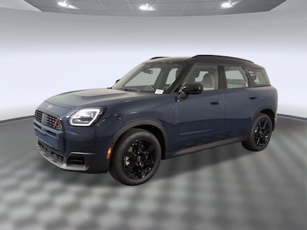 2026 MINI Countryman Signature Plus SUV