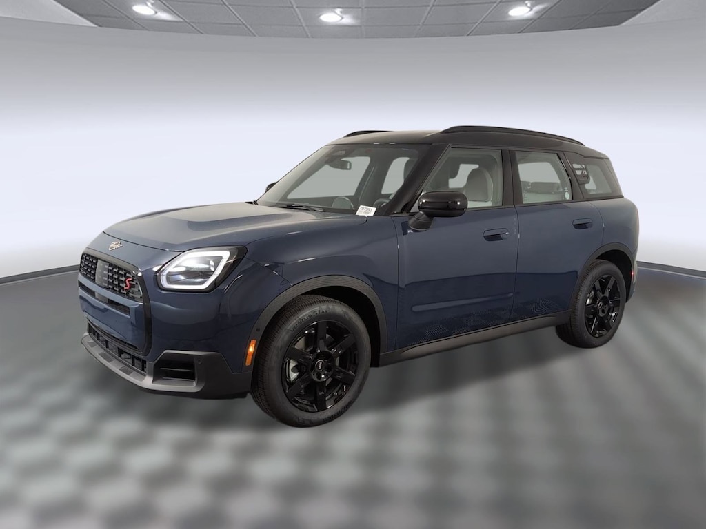 New 2026 MINI Countryman Signature Plus SUV