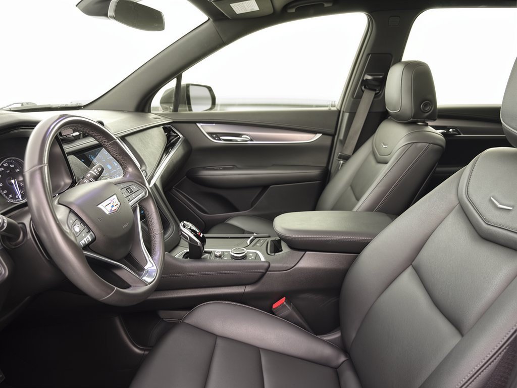 2021 CADILLAC XT6 Luxury SUV