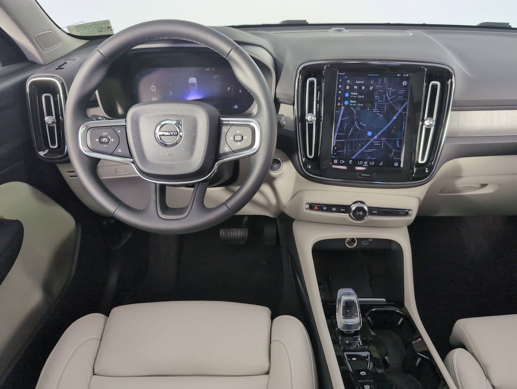 Used 2023 Volvo XC40 B5 AWD Plus Bright SUV