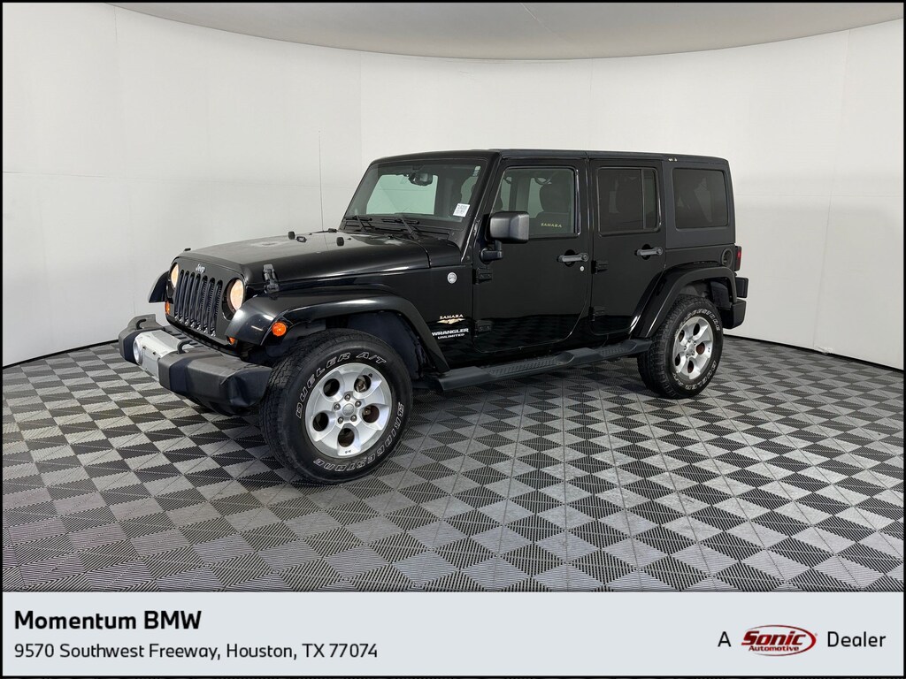 Used 2013 Jeep Wrangler Unlimited Sahara SUV